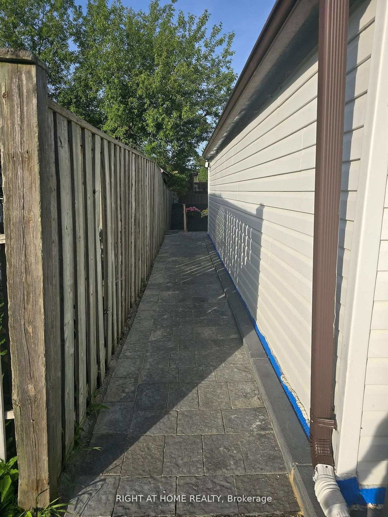 Image of home for listing MLS® E13759998