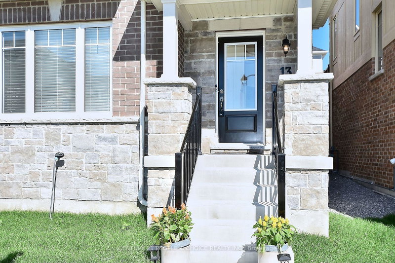Image of home for listing MLS® E13771658