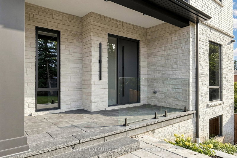 Image of home for listing MLS® E13774984
