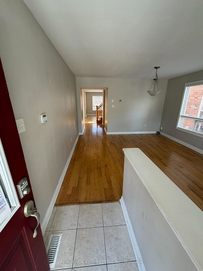 Image of home for listing MLS® E13776204