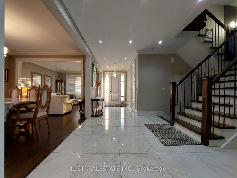 Image of home for listing MLS® E13777546