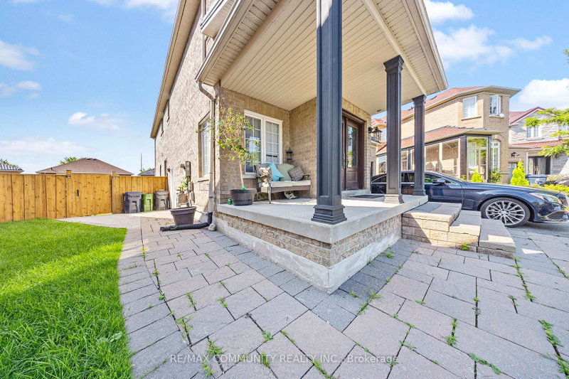 Image of home for listing MLS® E13785976