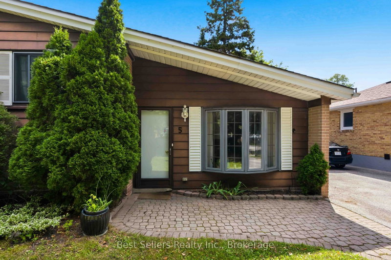 Image of home for listing MLS® E13800110
