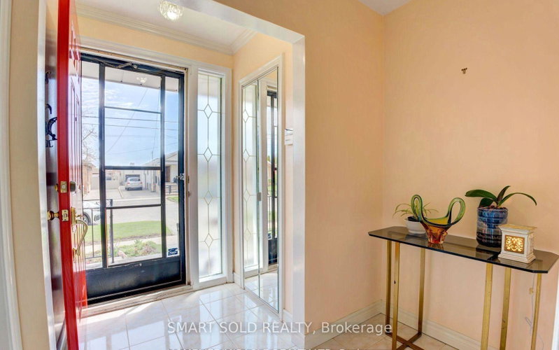 Image of home for listing MLS® E13800552