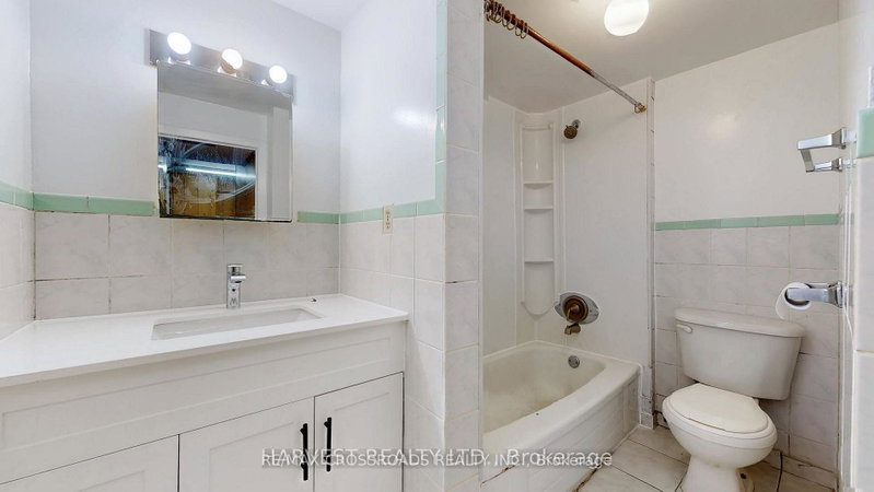 Image of home for listing MLS® E13810372
