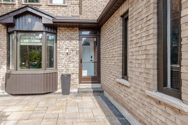 Image of home for listing MLS® E13811658