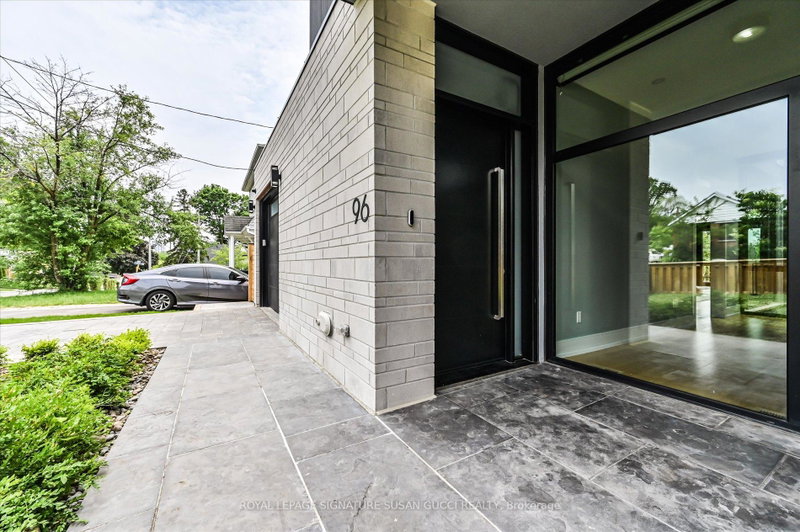 Image of home for listing MLS® E13825316