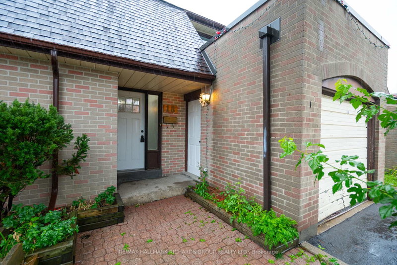 Image of home for listing MLS® E13826068