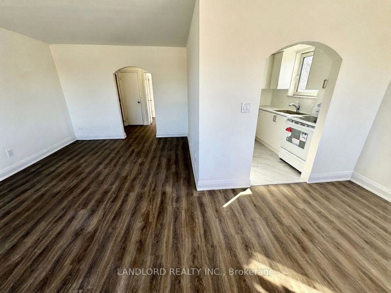 Image of home for listing MLS® E13826206