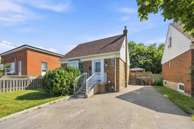 Image of home for listing MLS® E13827272