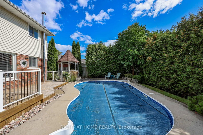 Image of home for listing MLS® E13833444