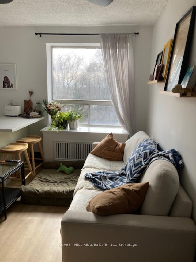 Image of home for listing MLS® E13843116