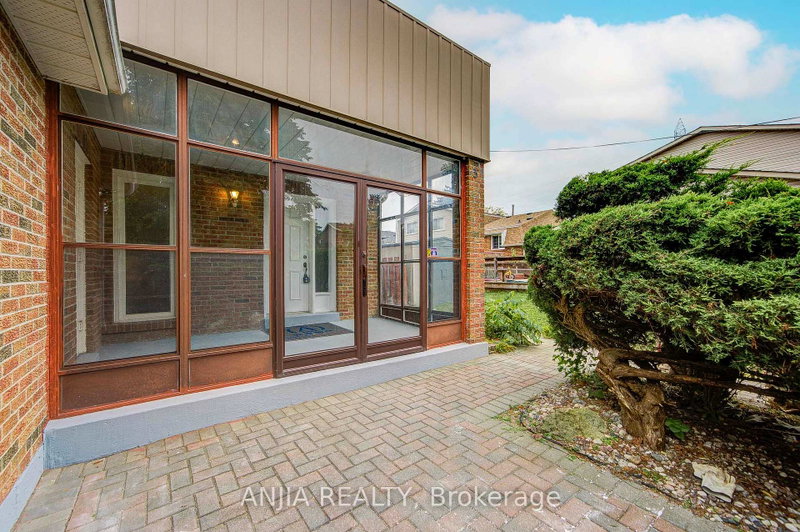Image of home for listing MLS® E13850566