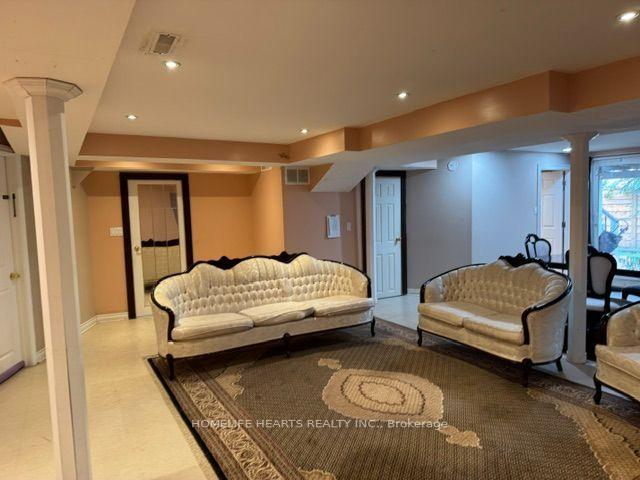 Image of home for listing MLS® E13857474