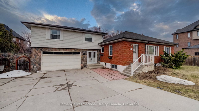 Image of home for listing MLS® E13865854