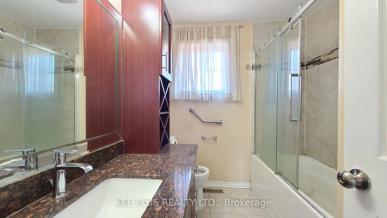 Image of home for listing MLS® E13866610