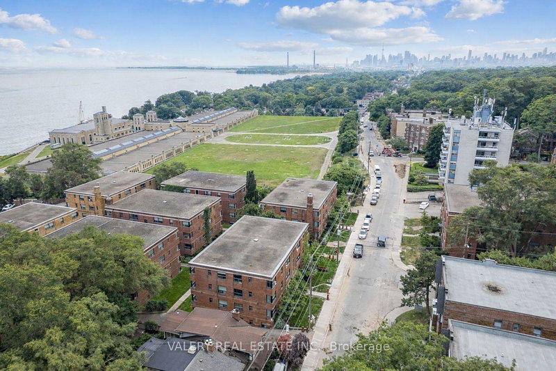 Image of home for listing MLS® E13872602