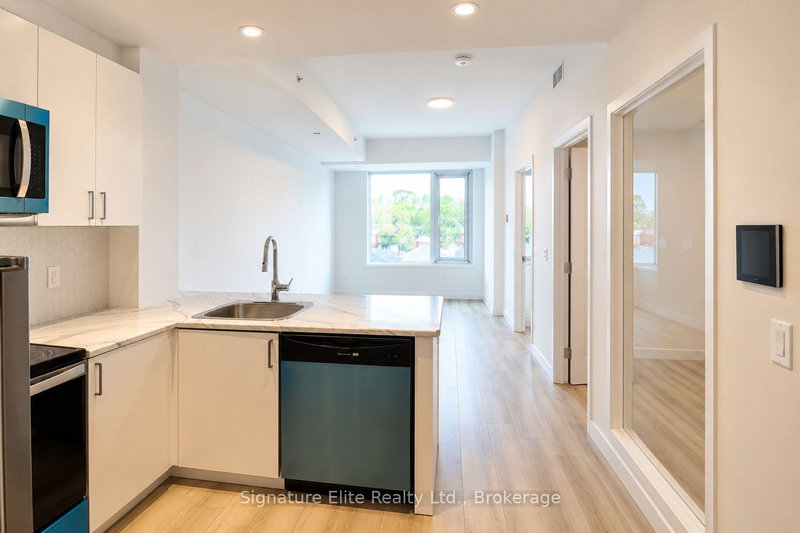 Image of home for listing MLS® E13874512