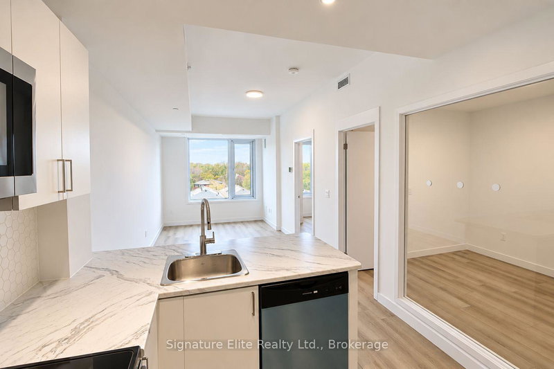 Image of home for listing MLS® E13874512