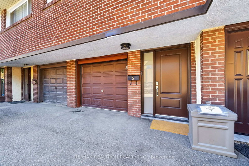 Image of home for listing MLS® E13875804