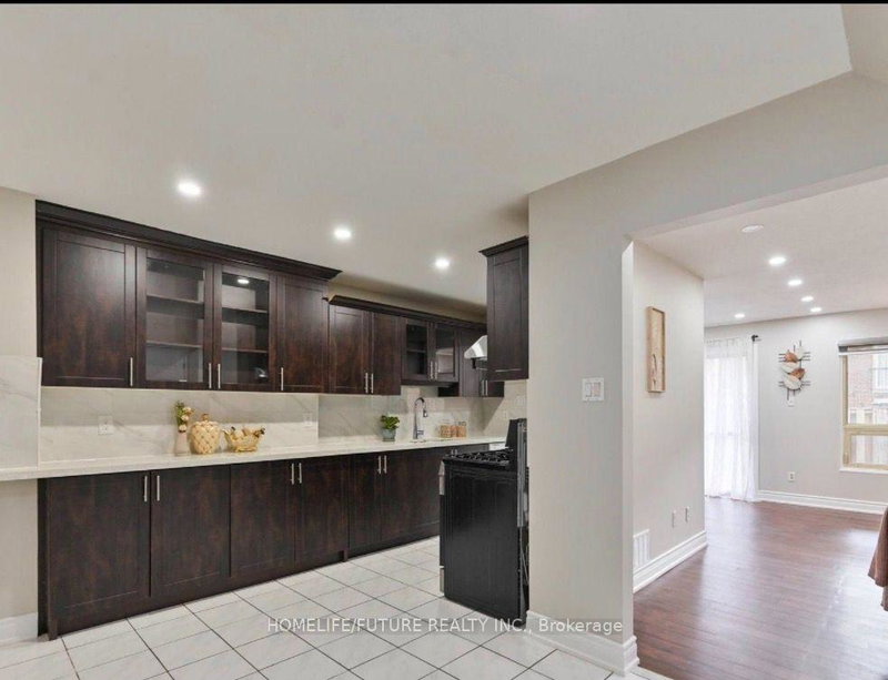 Image of home for listing MLS® E13878006
