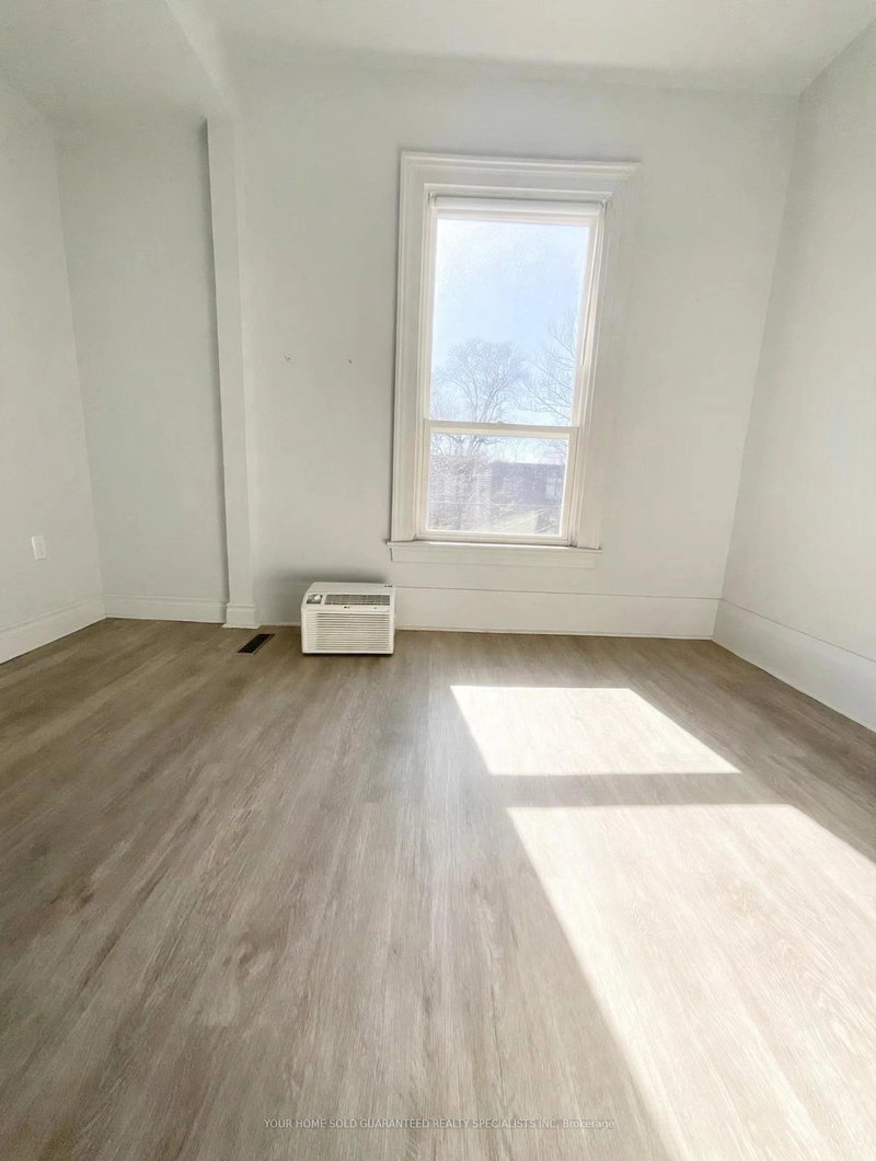 Image of home for listing MLS® E13878188