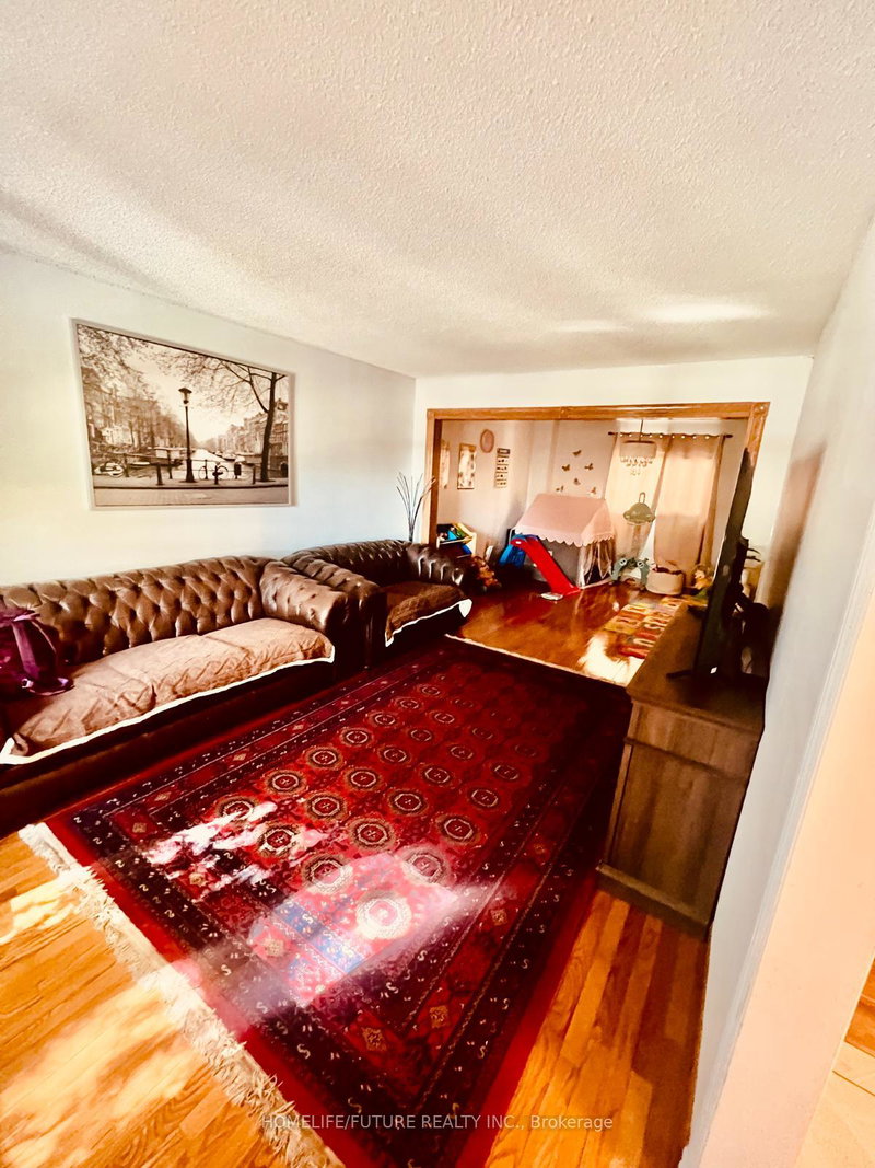 Image of home for listing MLS® E13883792