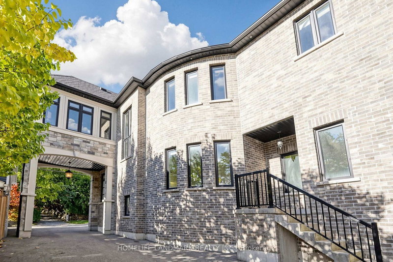 Image of home for listing MLS® E13884902
