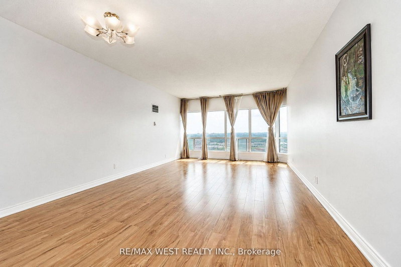 Image of home for listing MLS® E13885136