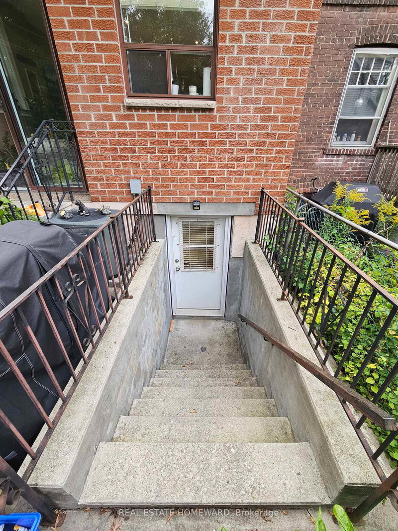 Image of home for listing MLS® E13885418