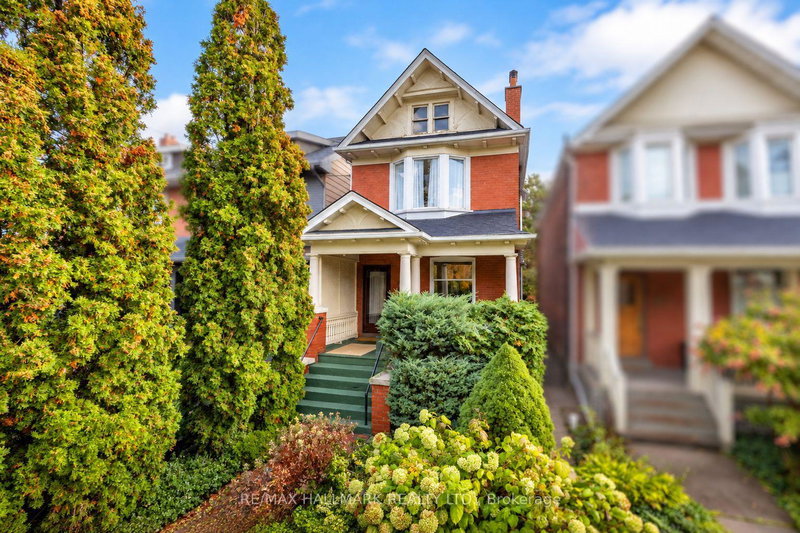 Image 1 of listing MLS® E14030116