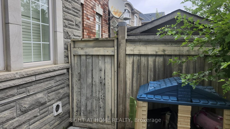 Image of home for listing MLS® N13606048
