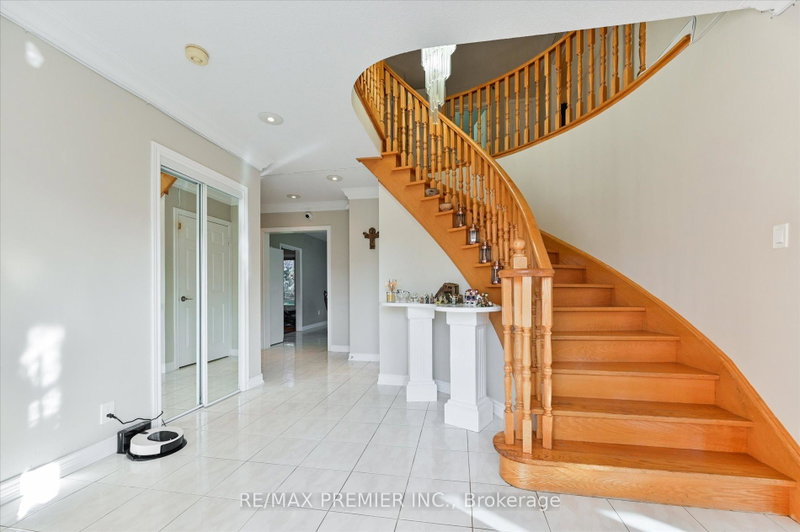 Image of home for listing MLS® N13710084
