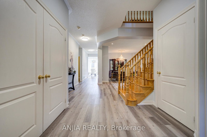 Image of home for listing MLS® N13828054