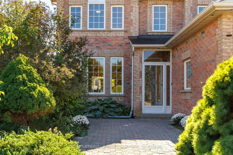 Image of home for listing MLS® N13833400