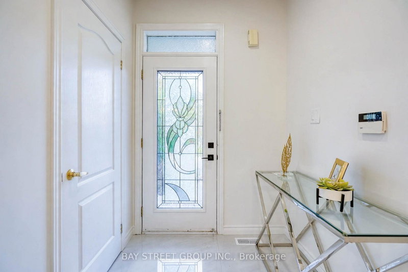 Image of home for listing MLS® N13867000