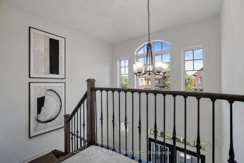 Image of home for listing MLS® N13874420