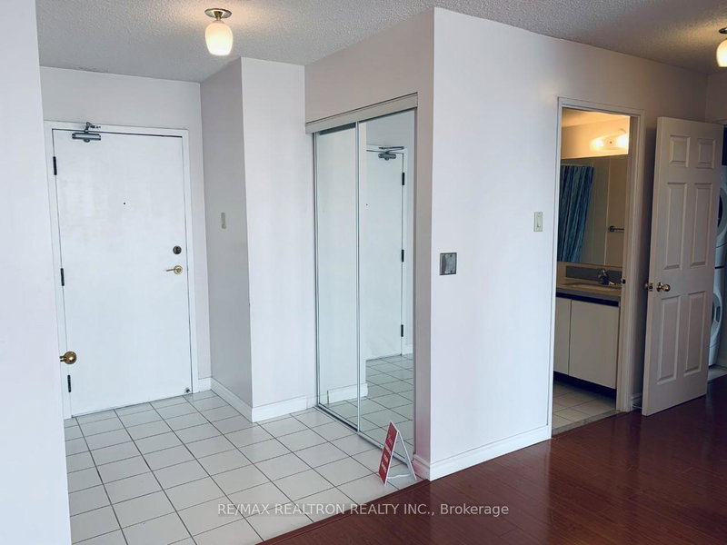 Image of home for listing MLS® N13880476