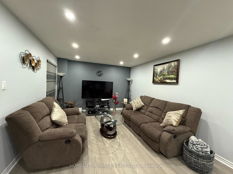 Image of home for listing MLS® N13881414