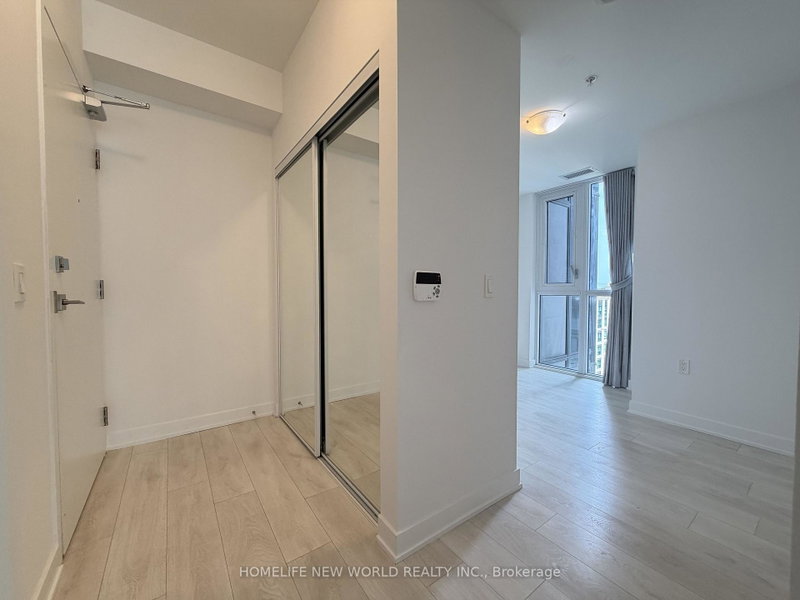 Image of home for listing MLS® N14096406