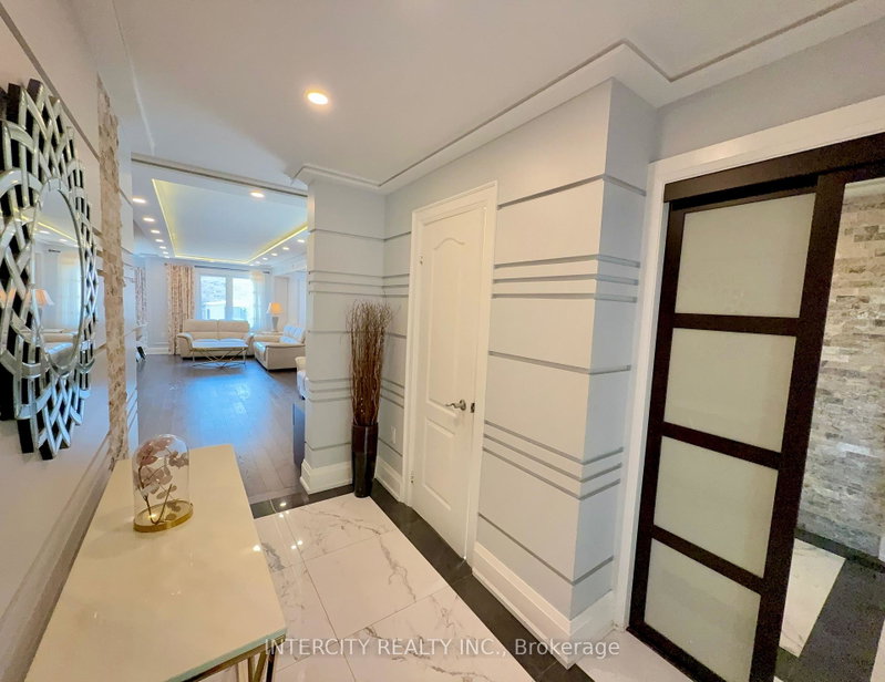 Image of home for listing MLS® N14098200