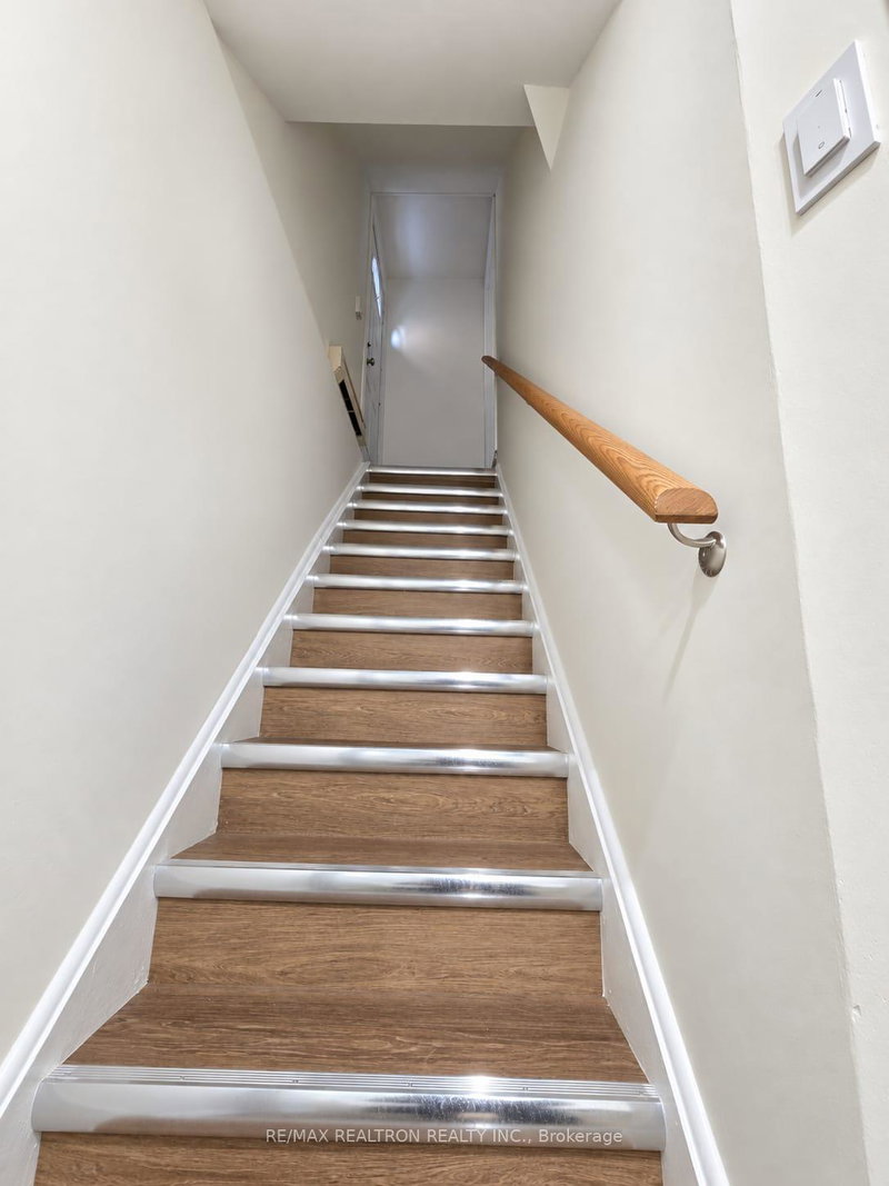 Image of home for listing MLS® N14100976