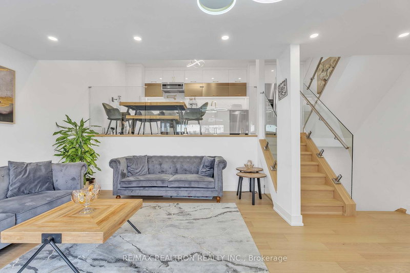 Image of home for listing MLS® N14105438