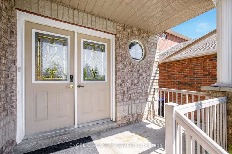 Image of home for listing MLS® N14122810