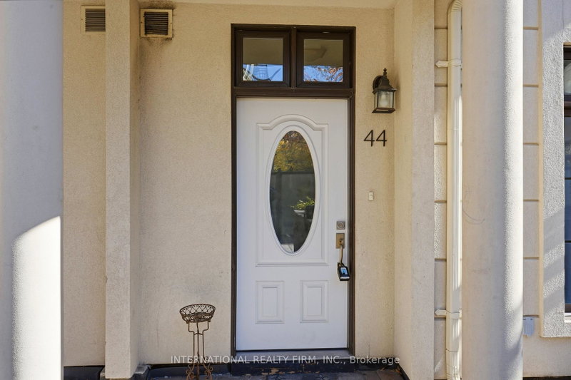 Image of home for listing MLS® N14122998