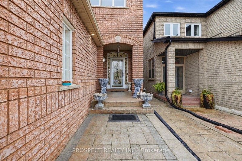 Image of home for listing MLS® N14124162