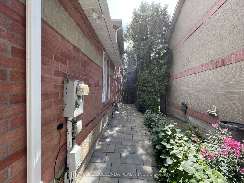 Image of home for listing MLS® N14124630