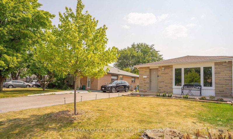 Image of home for listing MLS® W13062342