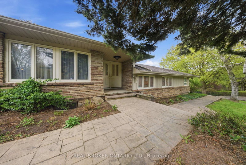 Image of home for listing MLS® W13158744