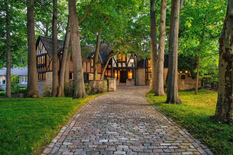 Image of home for listing MLS® W13174856